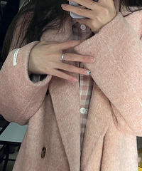 LUU桃喜儿三文鱼粉大衣开箱!随便套了下 版型和质量是真的好