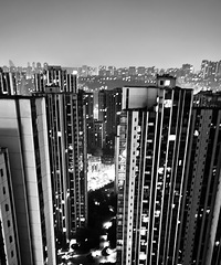 隔离期间好无聊好无聊,一个人关在家里,简直了