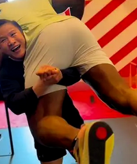 ����ΰ�������������ҵ������ѣ�