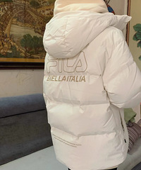 FILA羽绒服上身效果图来啦!上身比较宽松刚好遮住PP