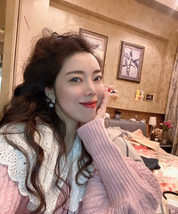 ����Ҳ���ܳ�ȥ���ͷ���һ���ҵ������ؼ��ɡ�