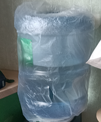 桶装水18元一桶,快喝不起了,你们家那边多少钱一桶?