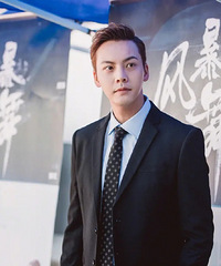 ����԰���ڣ�������200�����ң�3-4����ôѡ��