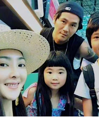 �ܸ�������������