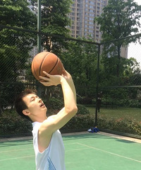 90年178CM家政行业的哥子征婚,希望对方比我小点