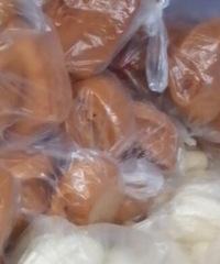 我们小区业主居然蒸起馒头来卖了!