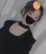 93年160CM的妹子征婚,是枚设计师