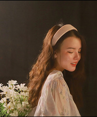 94��161CM�Ļ�ױ������ѵ��ʦ���飬ϣ���Է���Ĭ��Ȥ