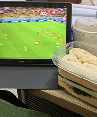 �ұ�����ڵ�λֵ�࣬����ø�30����Ҳſ�ʼ׷���籭