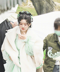 ����������¶˼������������·͸