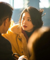 �������ķ�װ����90���Ů�Է�ò