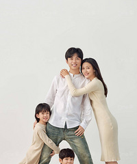 每月分享【全家福】暖暖的一家人拍的暖暖系列!