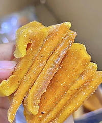 家人们!挖到宝了!是甜甜咸咸的芒果干