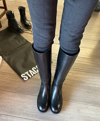 ��������˼��ͼѥ�ӣ�Ƥ���ʸ���Ĳ�һ��