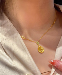 姐妹们!咱就是说,被周大福这款流沙圆盘项链给拿捏了