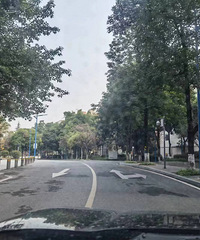 �����µ�ѧУ��������������ÿ��Ҫ�ż٣��͸�����һ��