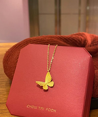 周大福的新款真的见一个爱一个!新年快到了,折纸蝴蝶安排上