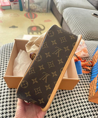 LV法棍这个品像,大家帮我看看算是安全下车了吗?