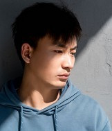 91年176CM的摄影师征婚,不抽烟
