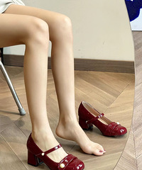 一眼爱住,超气质的玛丽珍单鞋,颜色超级显白