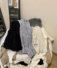 有人跟我一样吗?疯狂爱买衣服,但是又吊牌都不拆,放着不穿