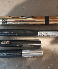 �����ֺ���ٻ�ױ�ˣ������ʣ���Щ��ױƷ�ǹ����˱����ӵģ�