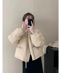 小个子都喜欢的一款短款羽绒服,不挑人颜色很百搭