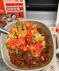 回购了三次,干饭没它是真不行啊! 拿来拌面简直香飞了