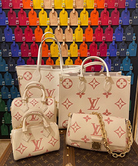 LV��ɫspeedyҲ̫���˰ɣ����ɿ�����ݮɫ����ǰ���