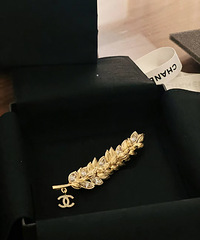 送自己的开年大发礼物,Chanel的麦穗胸针