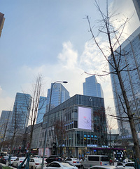 探盘照母山光环旁世茂珺悦府小区