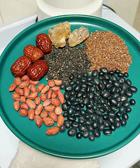 ����䷽��֥������Ժڲ��ڣ�������������