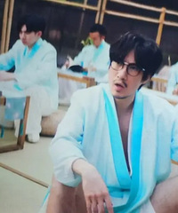 ��Զ���ַ�������Ƭ��һ����һ����