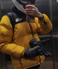 男生真不建议买北面黄色的羽绒服,总是被人误以为是外卖小哥
