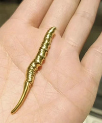 周大福今年怎么了?你猜猜这个新款,到底是个什么东西