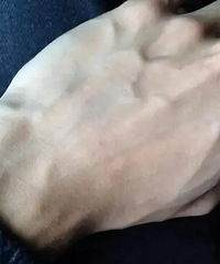 �е����ֱ������е��˼��������������ָ������أ�