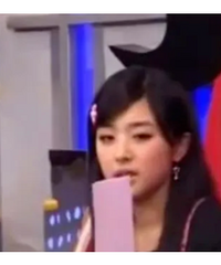 Ҫ�ٵ�һ��Ů������ҥ�͹���