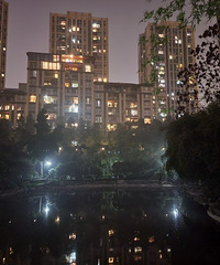 ҹ�����山��ͷ�¹�԰�������ܱ�����ס����ô��