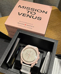 Swatch��OMEGA�������ֱ�ʵ��Ҳ̫�ÿ��ˣ��۸�Ҳ����