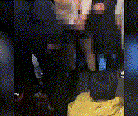 重庆小女孩买东西,被男子猥亵,店主发现及时制止