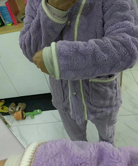 睡衣,羽绒服,鲨鱼裤,快递一直没停,都是白菜价