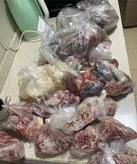 �ж�ΰ��ĸ�ĸ�����������õ�̫�٣�����Ǹ�ĸ