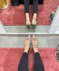 ���ſ���ȥ����Valentino����Ļ��Ķ�