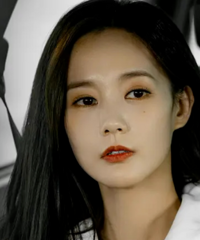 ��һͩ������Ů�������ڸв������