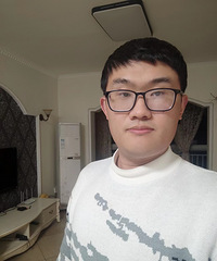 94年177CM不抽烟的IT小哥征婚,希望对方94~96年