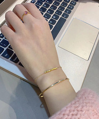 ��������YYDS����һ�׵������䣬����������