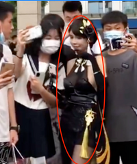 ���Ǹ�����Ů�������͸�����