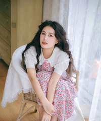 93��158CM�Ļ�ױʦ�������飬ϣ���Է�����170����