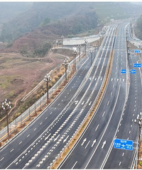两江新区甘悦大道全线通车
