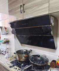 凌晨1点,油烟机在关机状态下爆炸!品牌商:3‰自爆几率